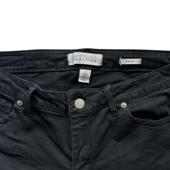 Kenneth Cole Reaction Black Capri Denim Jeans | Size 6 | Stretch Cotton - Picture 4 of 12